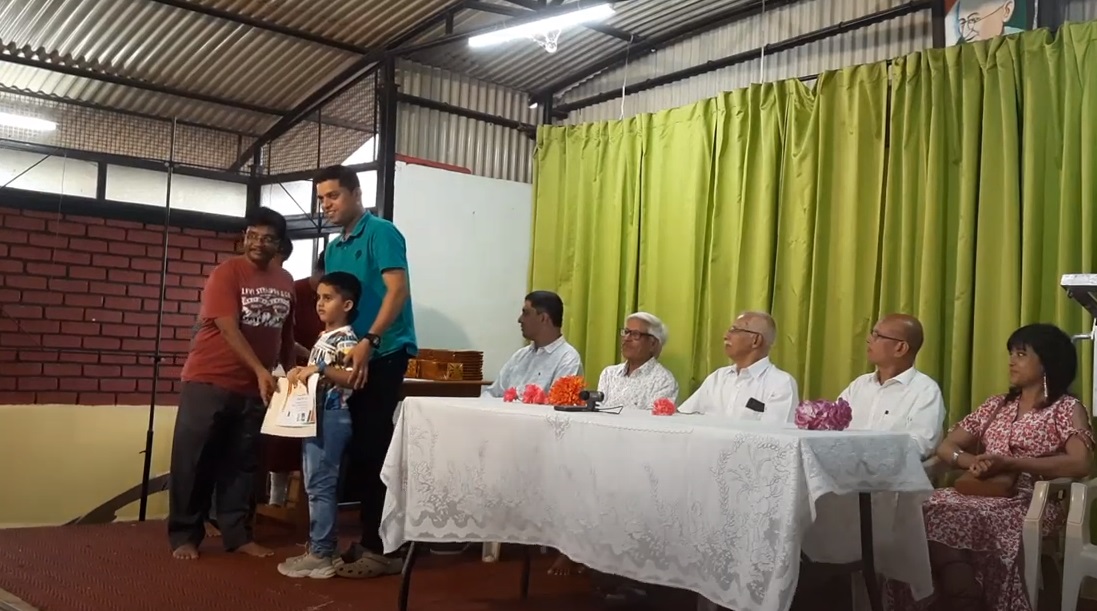 Sarvambh Vineet Desai
Age: 5 (Category: 1 to 5)
Theme: Flag of India
Total score: 12
Rank: 2